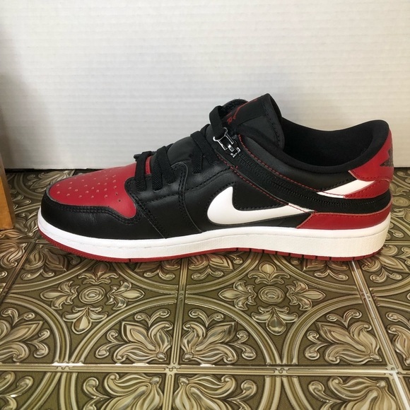 NIKE AIR JORDAN 1 LOW FLYEASE (GS) Jordan Black and Red Sneakers Men’s size 8 - Picture 6 of 16